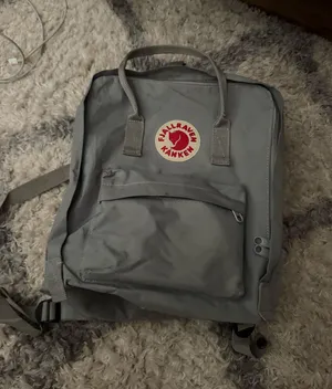Fjällräven Kånken Mini Backpack thumbnail 1