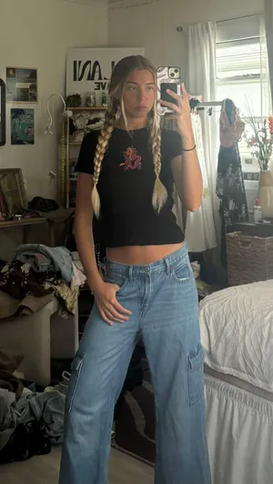 Tshirt thumbnail 1