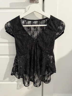 black lace top Size XXS thumbnail 3