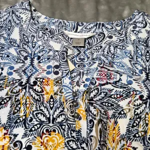 New Christopher & Banks Women Size Medium Blouse Large Medallion Paisley Pintuck thumbnail 7