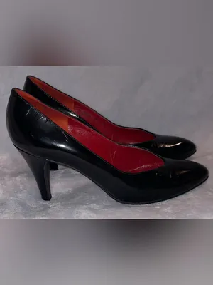 Yves Saint Laurent Women’s Size 5 Vintage YSL Black Patent Leather Pumps Heels thumbnail 4