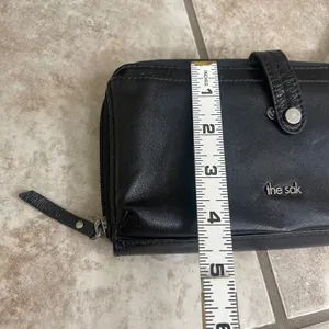 The Sak Iris Black Leather Crossbody Wallet Bag Organizer Clutch Silver Hardware thumbnail 3