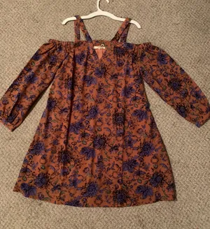Entro Open Shoulder Dress thumbnail 2