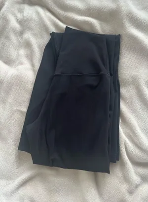 OFFLINE Crossover Aerie Flare Leggings thumbnail 1