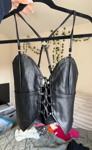 Tiger Mist faux leather going Out Top - Black small thumbnail 1