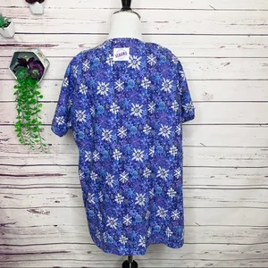 Scrubstar Blue Winter Snowflakes Medical Scrubs Set Size Medium Scrub Top & Pants thumbnail 8