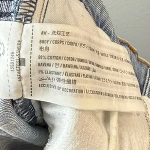 Abercrombie & Fitch‎ Women's The Mom High Rise Med Wash Denim Jeans Size 2 Short thumbnail 4
