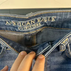 American Eagle Outfitters Light Blue Distressed Skinny Jeans | Size 4 Short thumbnail 2