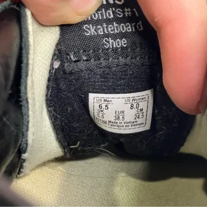 Vans Sk8 mid high‎ top sneakers rose thorns embroidered black red women’s size 8 thumbnail 8