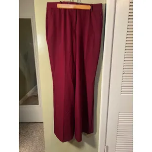 Worthington Women's Size 10 Wide Leg Dress Pant Trousers Burgundy Red High Rise thumbnail 2