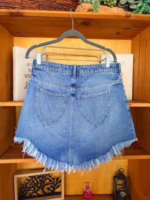 Free People Denim Mini Skirt Raw Fringe Asymmetrical Hem Western Boho Size 28 thumbnail 4