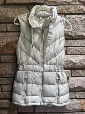 Athleta Banner Peak Down Vest 800 fill Moonlight Grey SIZE small 350856 N0114 thumbnail 2