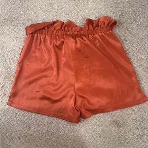 Free People Allani Liu Webber satin shorts SZ M Orange Size M thumbnail 6