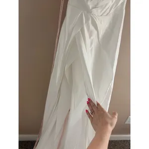 Lulus Lifetime of Love White Satin Strapless A-Line Gown Size 10 Classic Wedding thumbnail 14