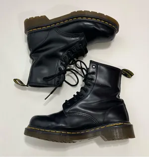 Dr. Martens 1460 Smooth Leather Lace Up Boots Size 6 thumbnail 8