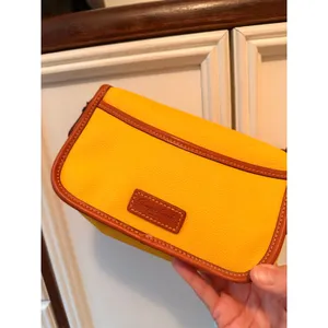 Dooney & Bourke Crossbody Women Small Sunflower Yellow East/West Pebble Leather thumbnail 5
