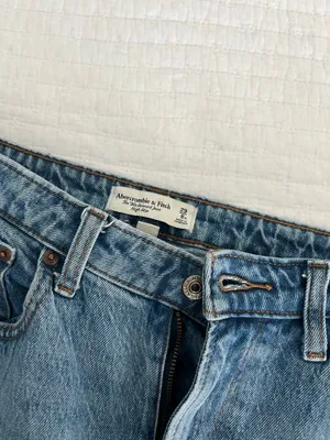 Abercrombie Jeans thumbnail 5
