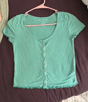 American Eagle Soft & Sexy Tee thumbnail 1
