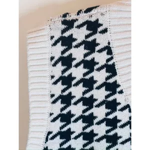 Hollister XS Black White Houndstooth Sweater Vest V Neck Preppy thumbnail 5