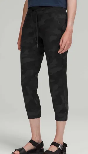 Lululemon Ready to Rulu Jogger Crop Heritage 365 Camo Deep Coal Multi size 14 thumbnail 1