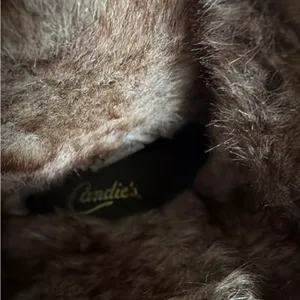 Candie's Brown Winter Boots with Faux Fur thumbnail 2