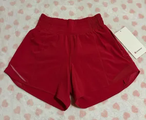 Lululemon hotty hot shorts pink dragonfruit size 2 New with tag thumbnail 1