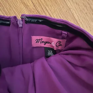 Morgan & Co. Purple Strapless Dress with Floral Accent size 1/2 thumbnail 3