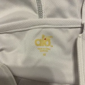 ALO Womens Size Medium White 1/4 Zip Athletic Activewear Pullover Hoodie Jacket thumbnail 4