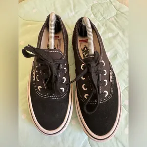 Vans Black Classic Pop Crush Sneakers Mens size 3.5 / Women’s size 5 thumbnail 4
