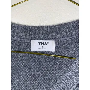 Women's Gray Aritzia TNA Crewneck Sweatshirt Size Medium Cozy Fleece‎ thumbnail 3