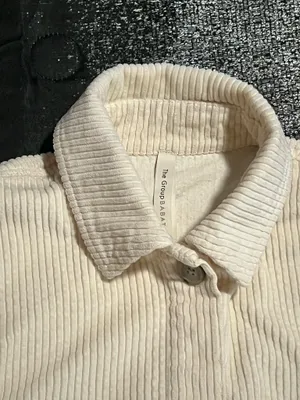 Womens XS The Group Babaton Aritzia off-white corduroy button-up shirt shacket thumbnail 3