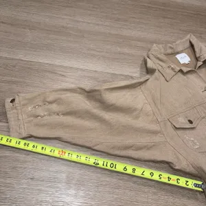 Le Lis Boutique Tan Cropped Jacket Size Small thumbnail 7