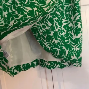 J.Crew green floral scalloped hem cross back top small thumbnail 5