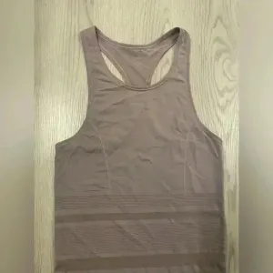 Lululemon Athletica‎ Gleam and Glow Tank Frosted Mulberry thumbnail 3