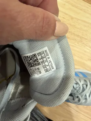 Kids Adidas shoes  thumbnail 4