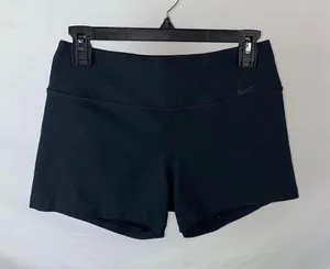Nike shorts thumbnail 1