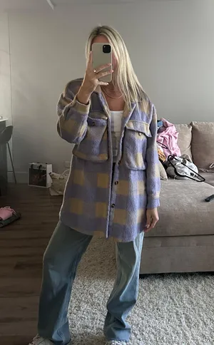 Prettylittlething shacket thumbnail 3