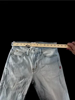BDG Light Blue Straight-Leg Women’s Jeans thumbnail 2