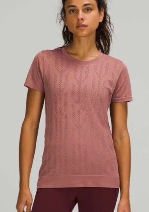 Lululemon Swiftly Breathe Short Sleeve Silverescent Size 6 thumbnail 1