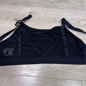 Momcozy Hands Free Nursing Pumping‎ Bra Black Size M Adjustable Wireless Cotton thumbnail 5