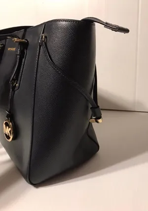Shoulder Bag thumbnail 4