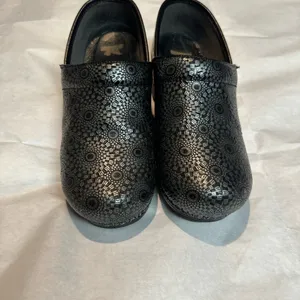 Dansko Black Mules Comfortable Clogs thumbnail 3