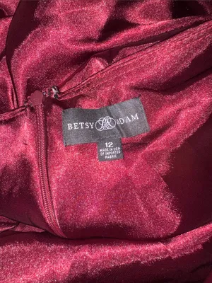 NEW Betsy & Adam Charmeuse Halter burgundy Dress SZ 12 thumbnail 7