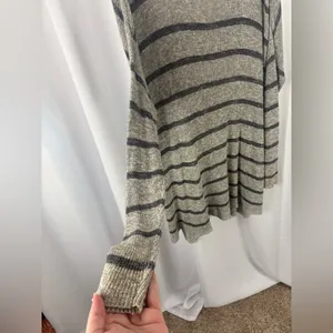 Free People Gray Striped Oversized Tunic Sweater Small EUC‎ thumbnail 3