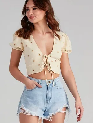 Windsor Sunny Days Floral Crop Top thumbnail 1
