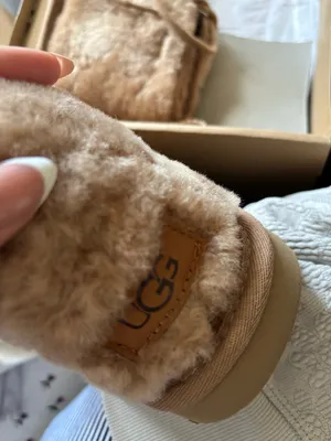 Neumel UGG Cozy Boots thumbnail 3