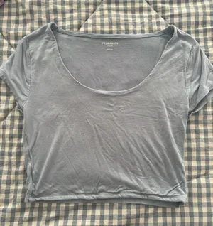 PacSun Top thumbnail 1