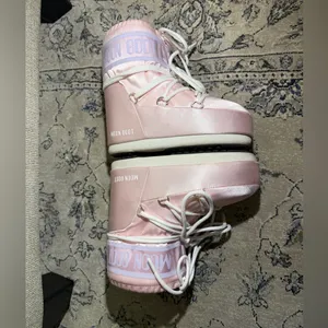 Moon Boot Icon Low Rose Pearly Boots Rose Size 7 thumbnail 8