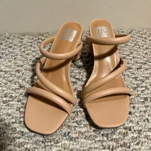 DV Dolce Vita Myla Chunky Round Heel Sandals in Natural Multi- Size 9.5 thumbnail 4
