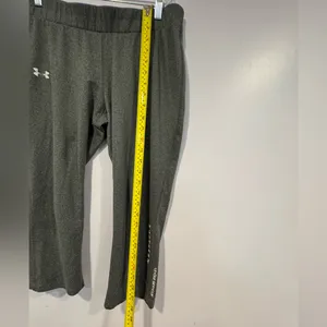 University of Northern Iowa‎ grey crop under armour leggings thumbnail 4